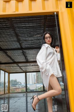 《火口的两人》